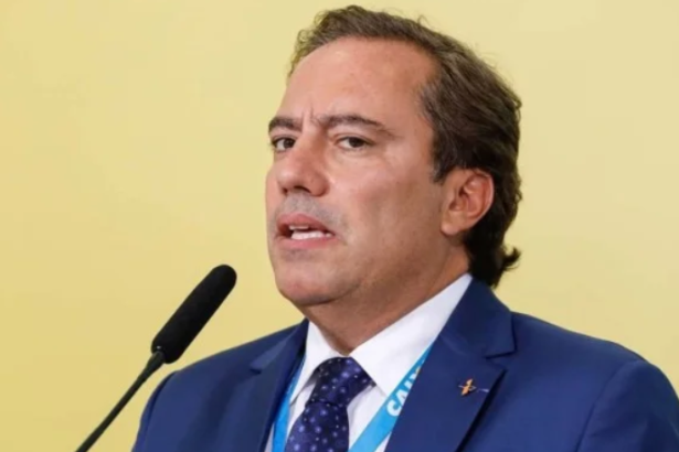 Pedro Duarte Guimarães ressalta que micro e pequenos negócios geram empregos e movimentam a economia local, apesar dos desafios.