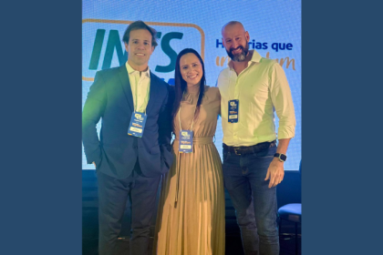 Ian dos Anjos Cunha mostra como o surf e a presença absoluta elevam a performance dentro e fora d’água.