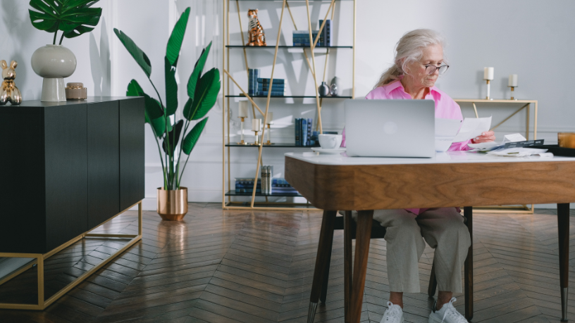 Sindnapi - Sindicato Nacional dos Aposentados, Pensionistas e Idosos aborda os desafios da proteção social do idoso na era digital.